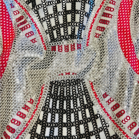 New with tags! Bright & Beautiful Body con dress! - Picture 4 of 5